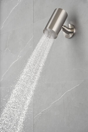 UniMatch Beam hoofddouche rond met 1 stand en muurbevestiging in geborsteld staal PVD, modern en duurzaam design voor een krachtige en luxe douche-ervaring.